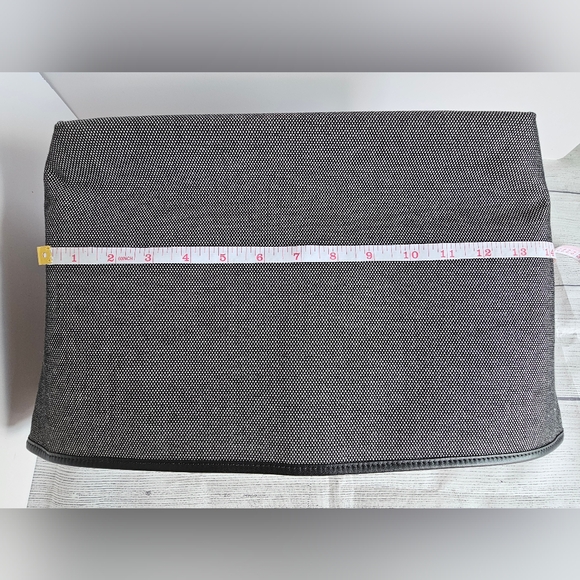 Coach Insert NWOT Gallery City Tote Large Black Canvas Insert - Picture 6 of 8